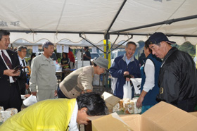 大館山田集落会：原木マイタケのホダ木販売